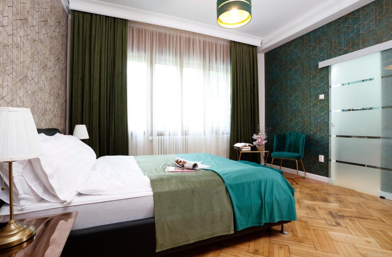 Grand Phillip Cismigiu Park Downtown Bucharest Apartment Exterior foto
