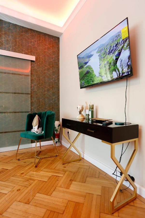Grand Phillip Cismigiu Park Downtown Bucharest Apartment Exterior foto