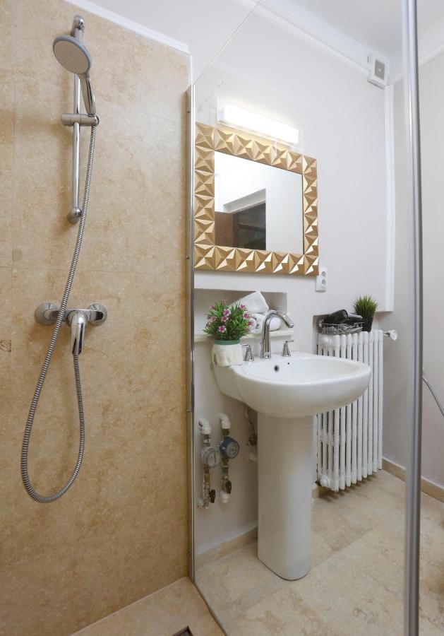 Grand Phillip Cismigiu Park Downtown Bucharest Apartment Exterior foto